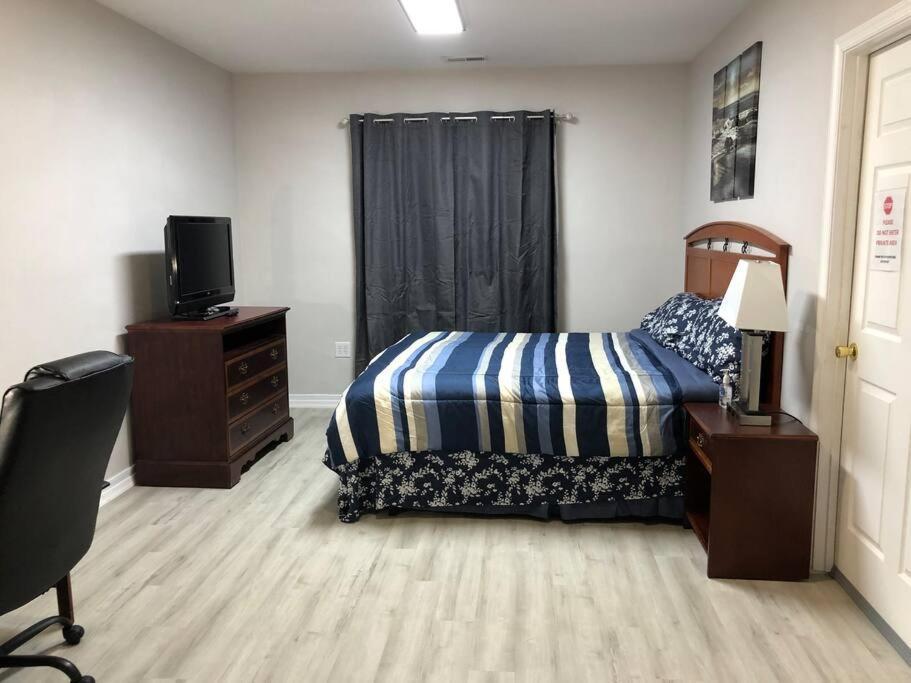 Spacious Unit With Mountain View New Market Zewnętrze zdjęcie