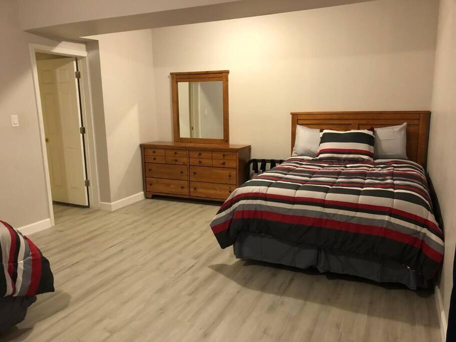 Spacious Unit With Mountain View New Market Zewnętrze zdjęcie