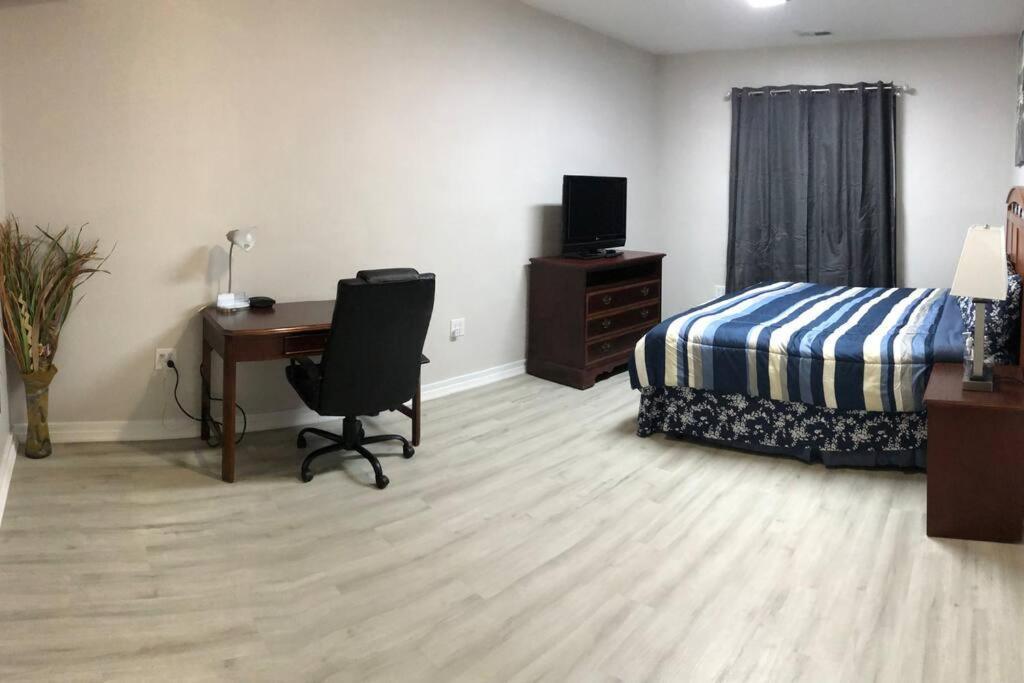 Spacious Unit With Mountain View New Market Zewnętrze zdjęcie